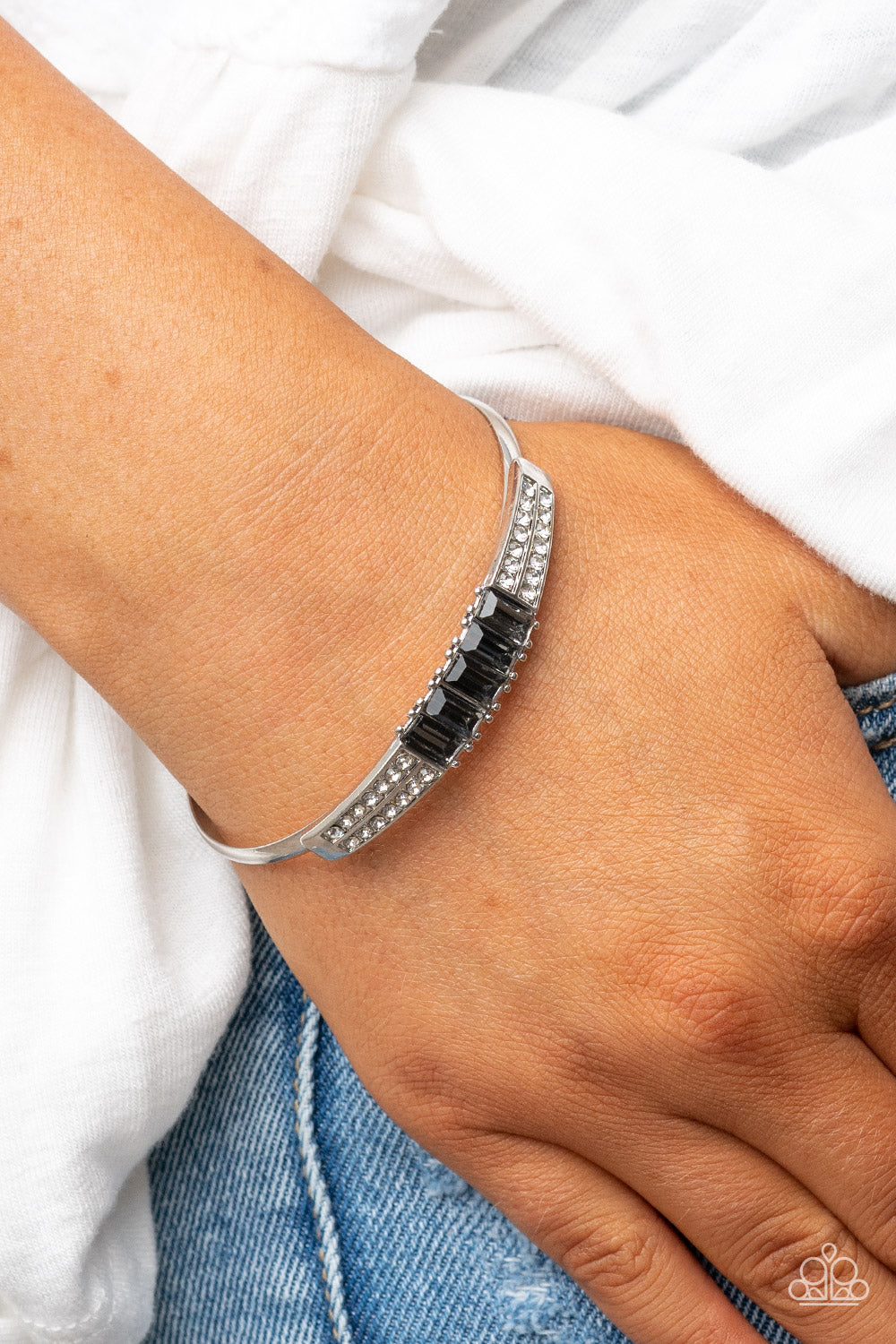 Spritzy Sparkle - Silver Bracelet w/Hematite Gems