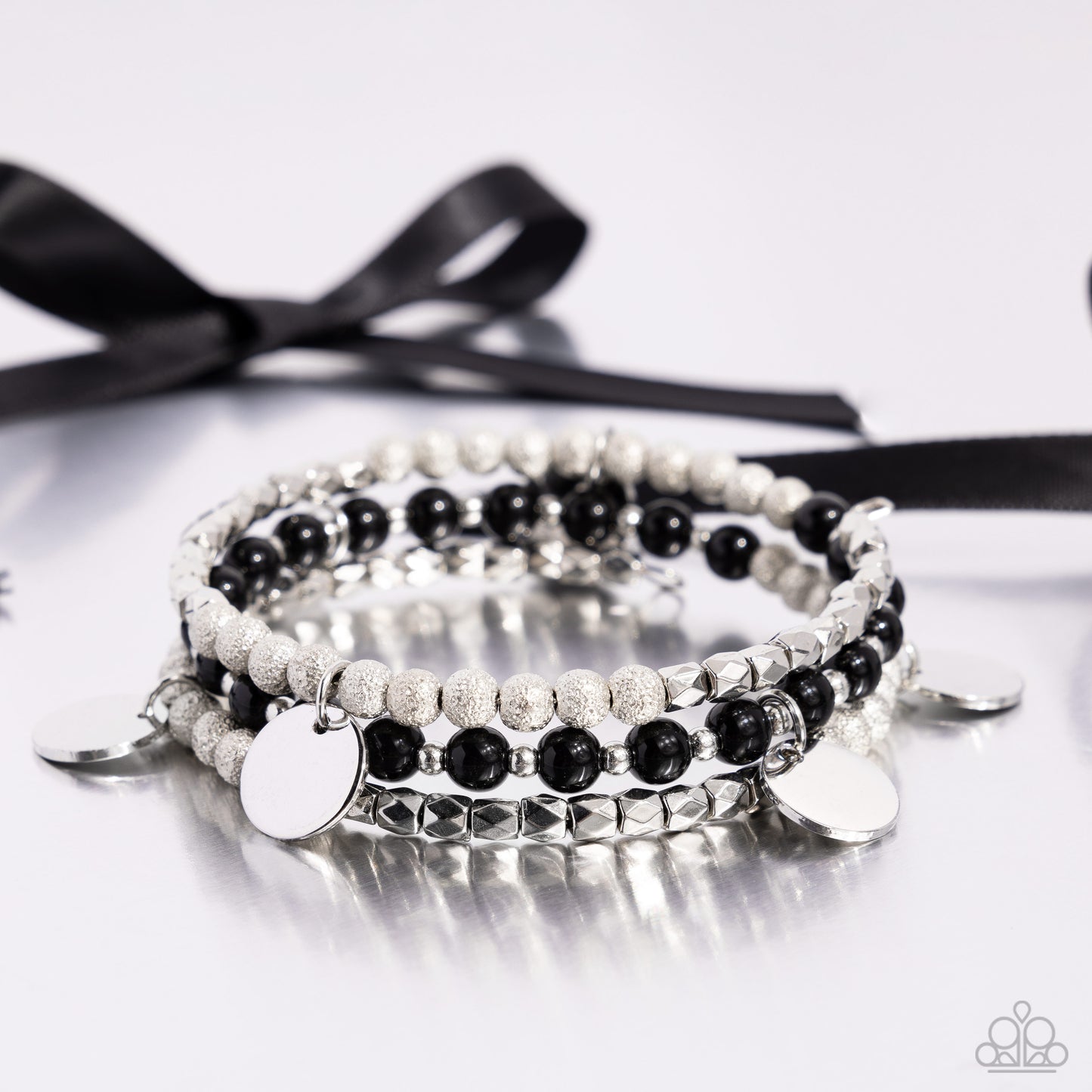 Boundless Beaches - Silver w/Black Bracelet