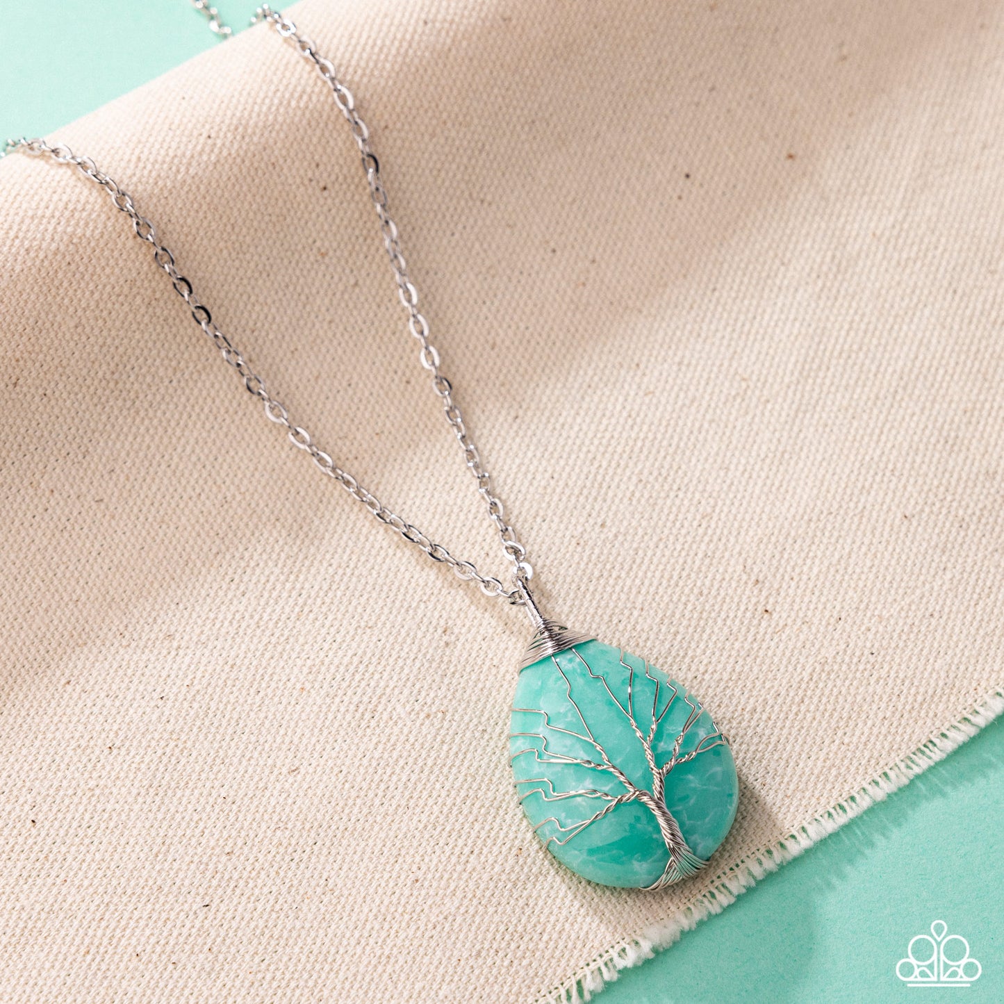 Stony Status - Silver w/Green Necklace