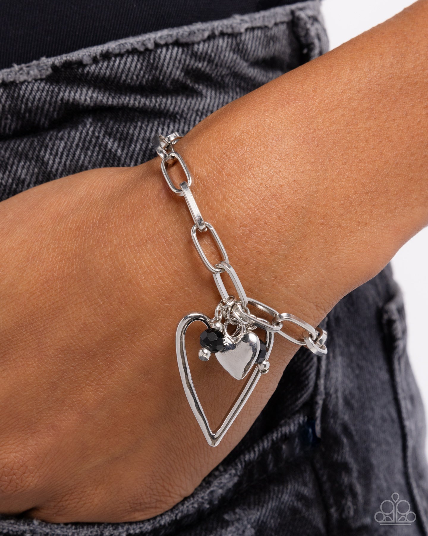Emotional Eloquence - Silver Heart w/Black Beads Bracelet