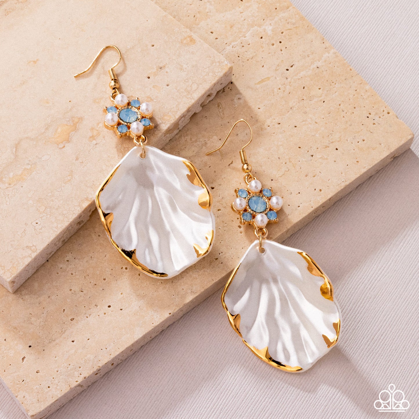 Coastal Candidate - Seashell Earrings
