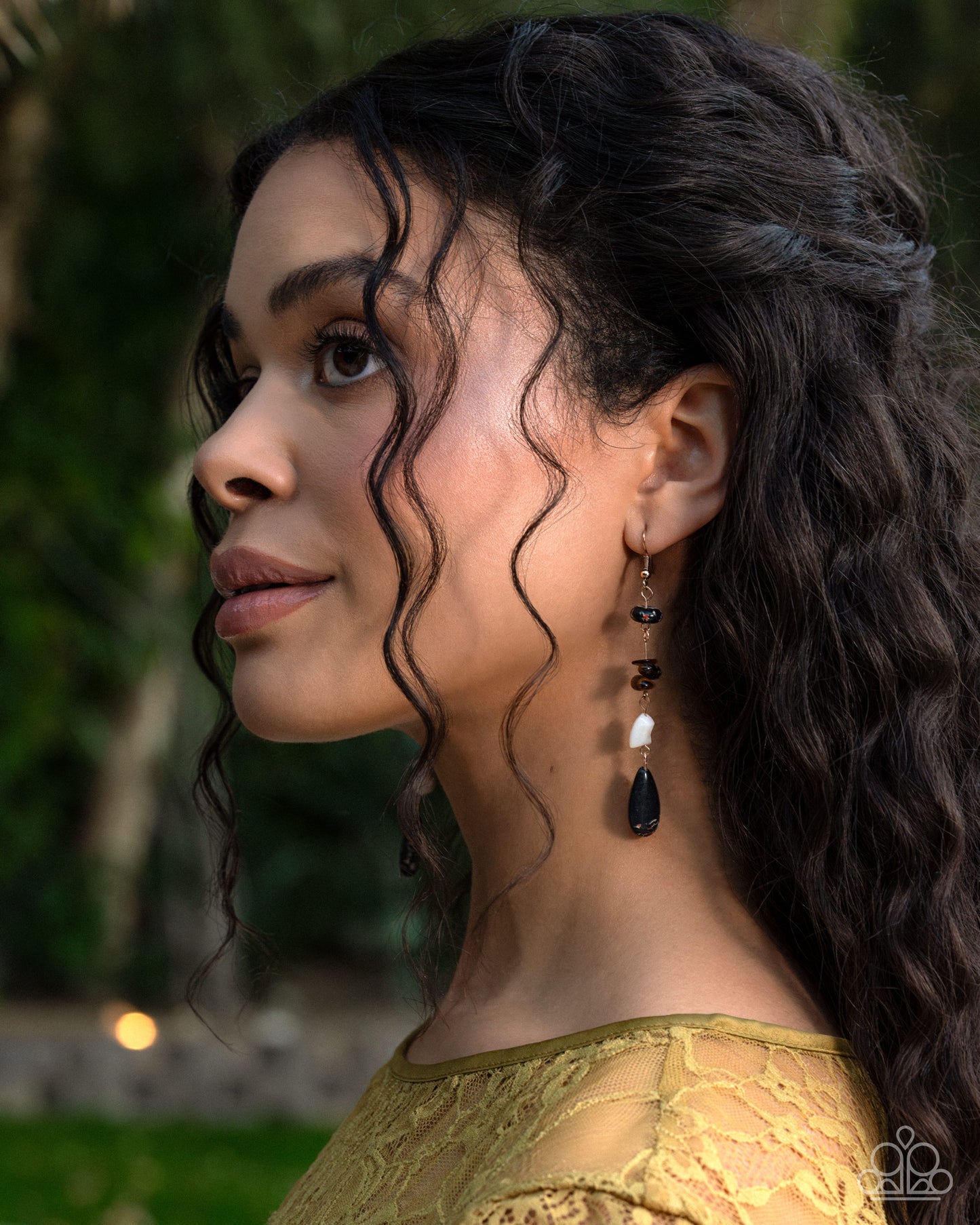 Going Desert to Desert - Black Earrings