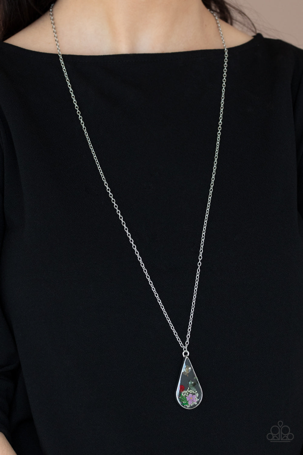 Pop Goes the Perennial - Silver w/Flowers Necklace