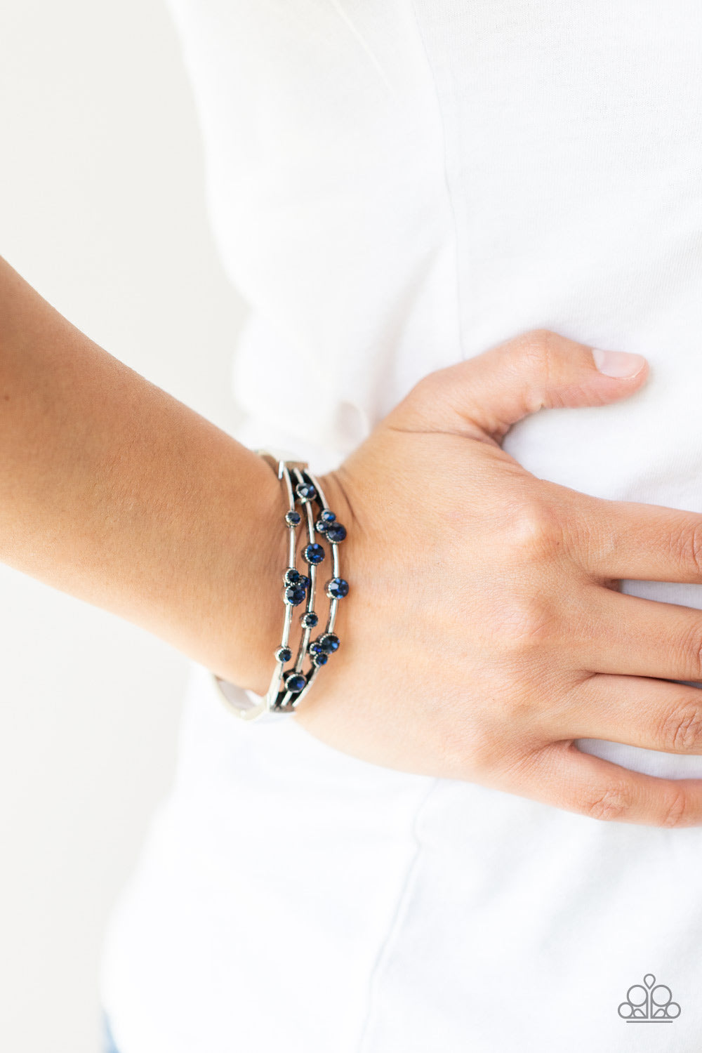 Cosmic Candescence Bracelet - Silver w/Navy Blue Gems - Hinged