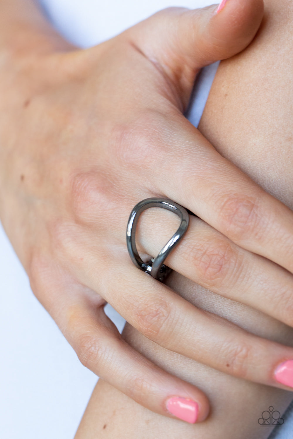 Fill The Gap -Gunmetal (Black) Ring