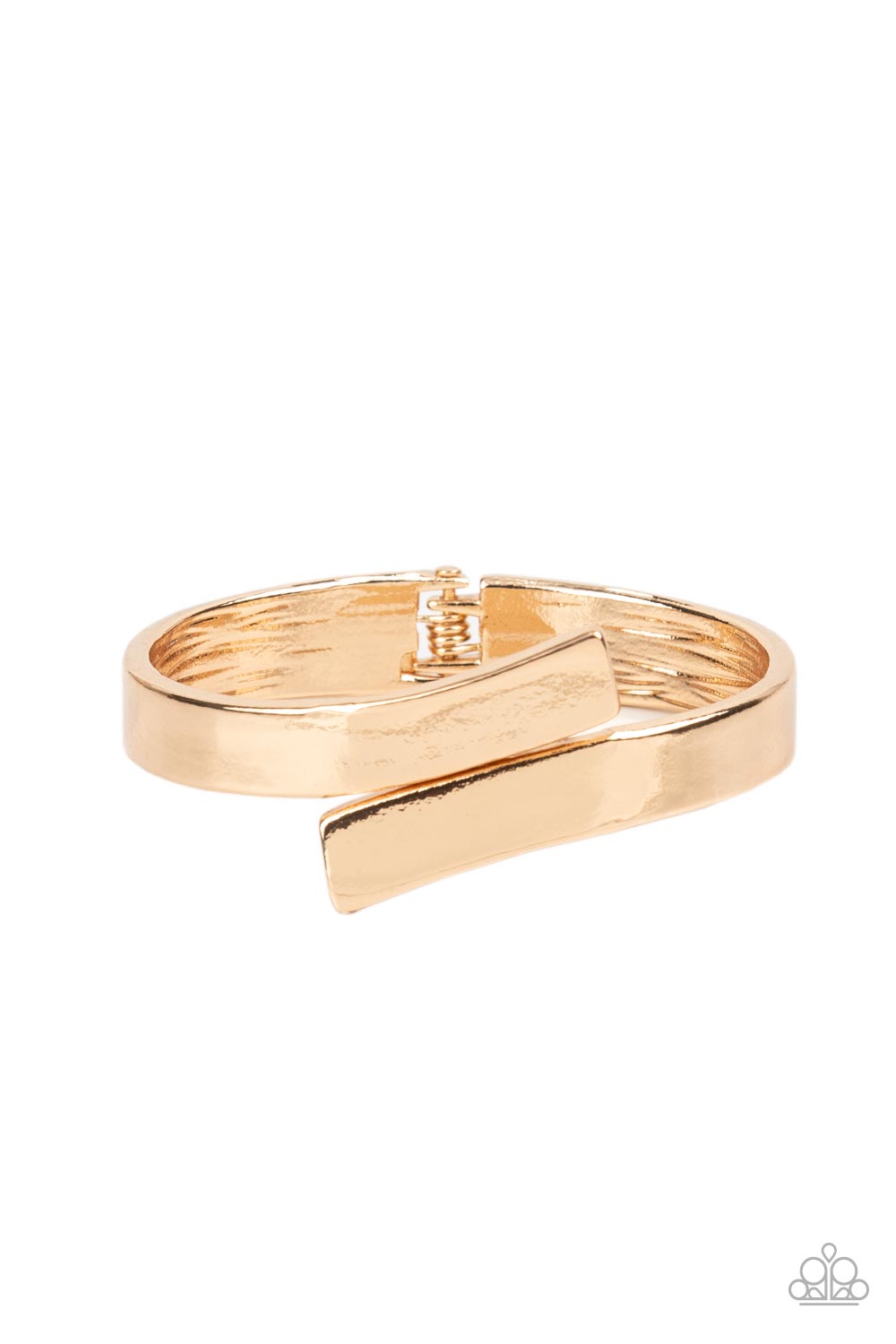 Dare to Flare - Gold Bracelet - Hinged