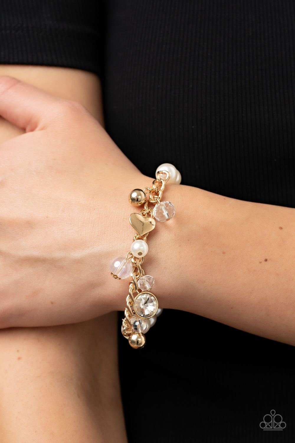 Adorningly Admirable - Gold and Pearls Bracelet
