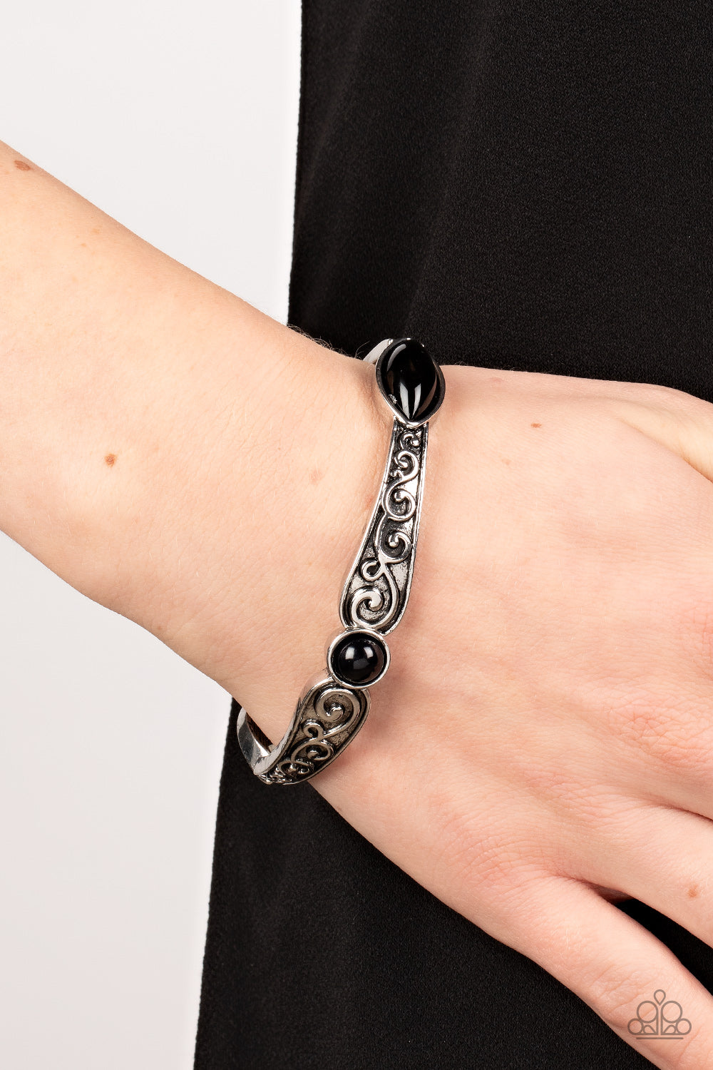 Veranda Variety Bracelet - Silver w/Black