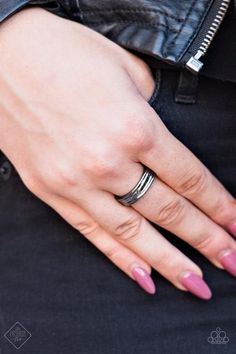 Fine Lines Gunmetal Ring