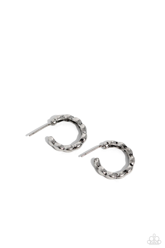 Buzzworthy Bling - Silver Earring