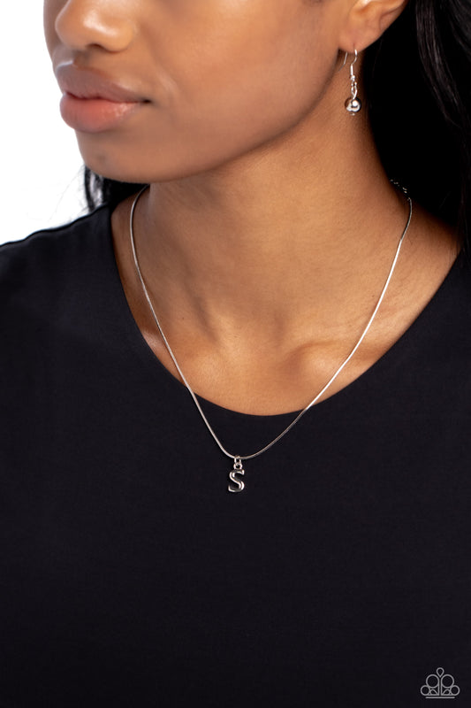 Seize the Initial - Silver - S Necklace