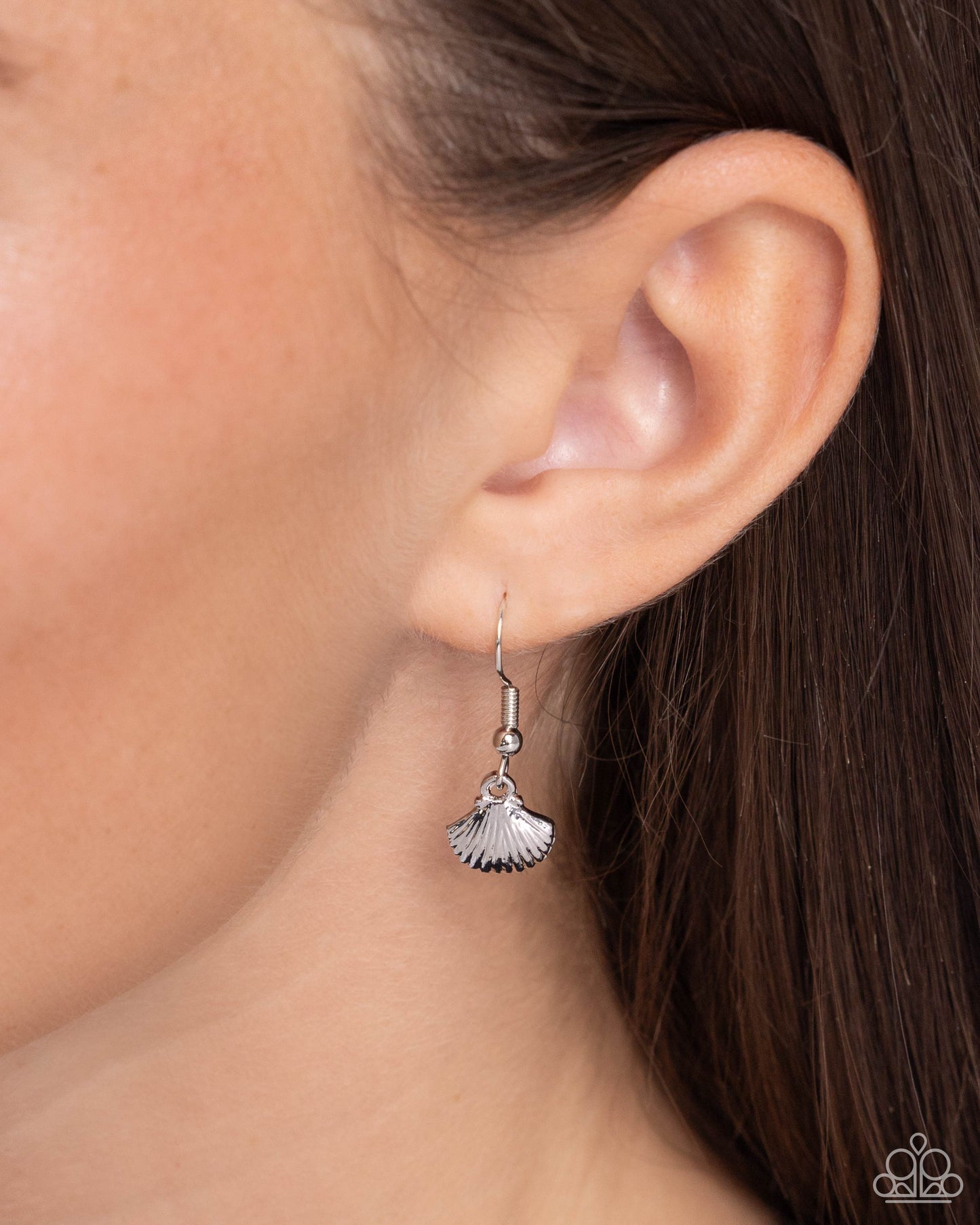 Opulent Ostentation - Silver w/White Necklace