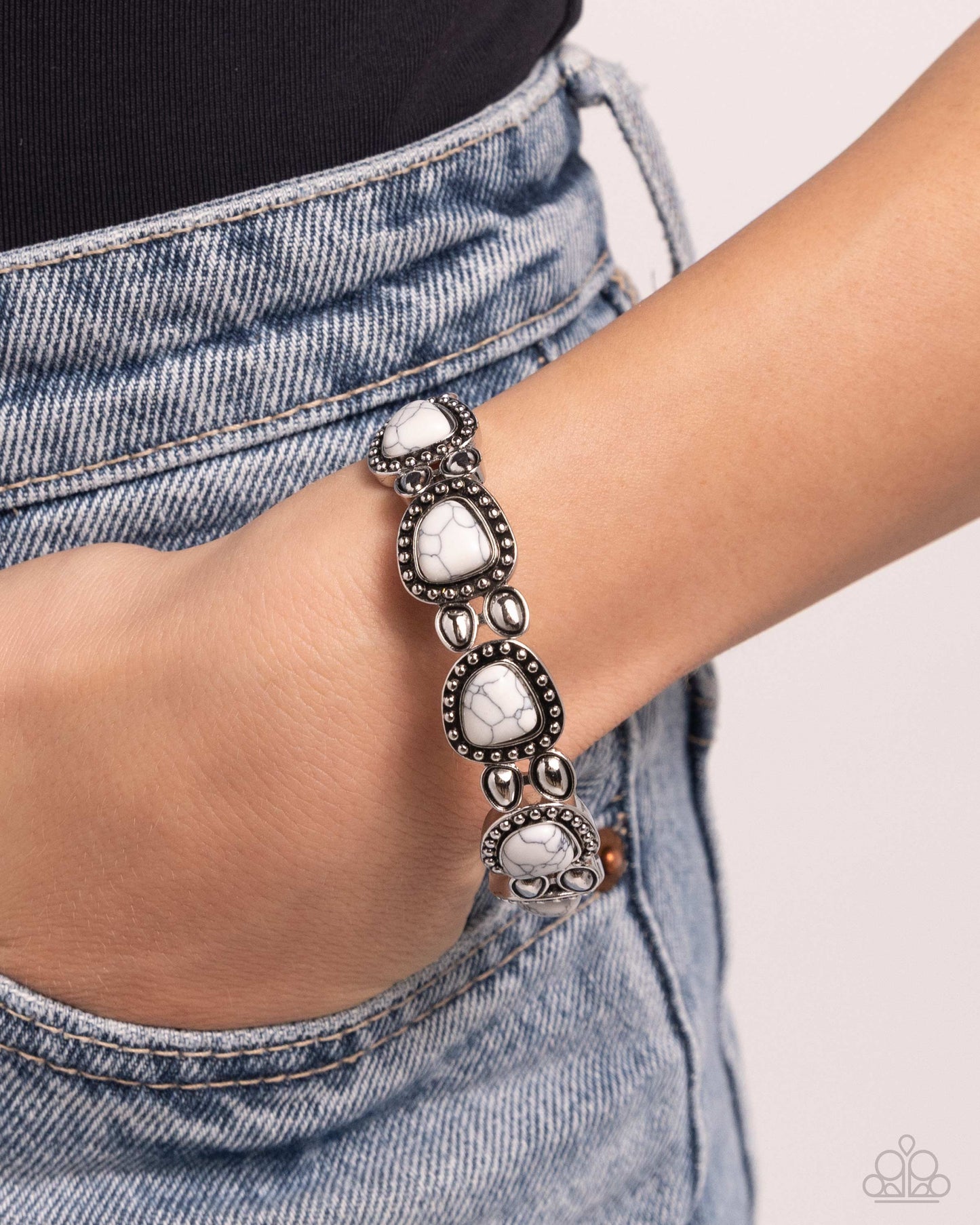Harmonious Headliner - Silver w/White Bracelet