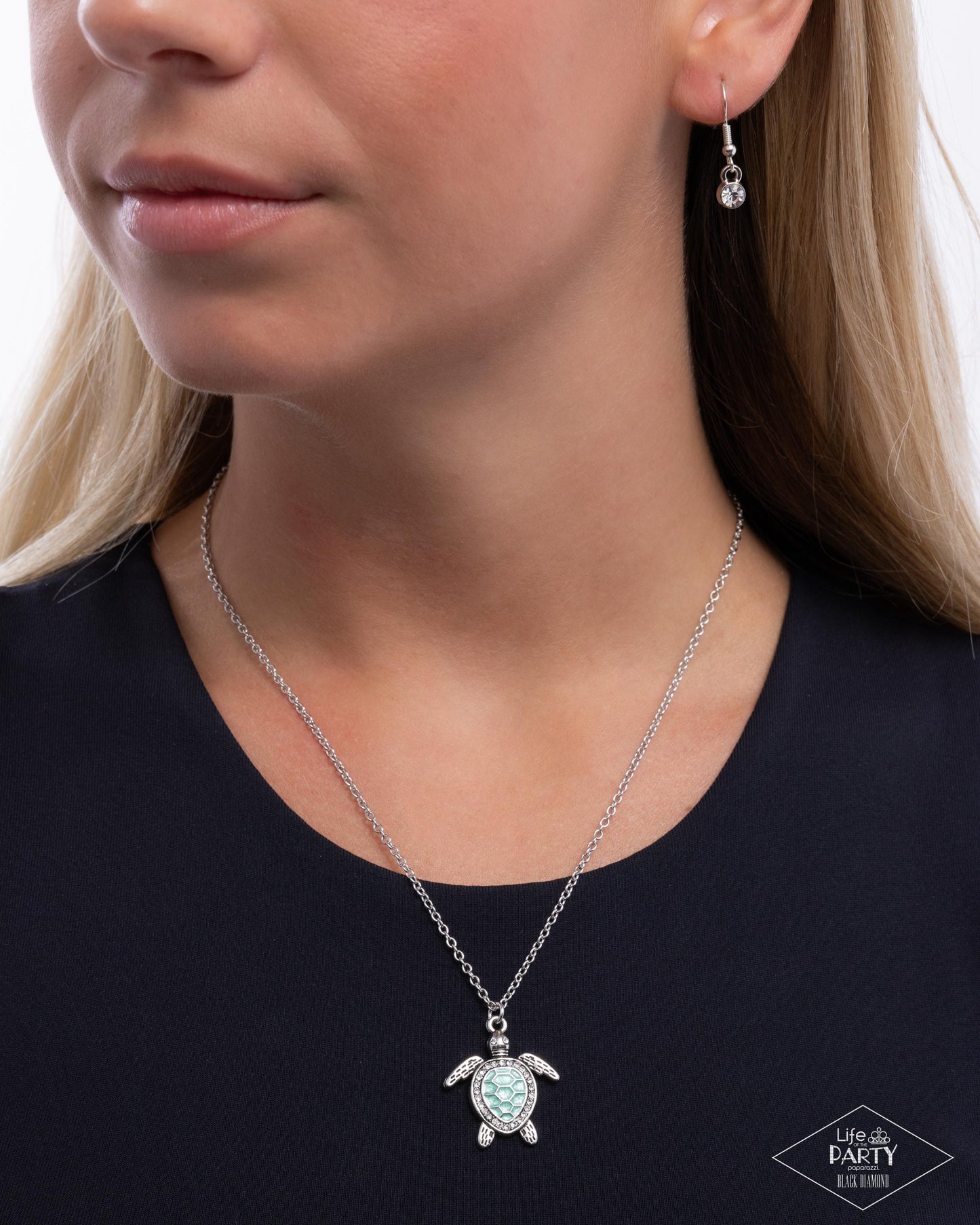 Turtle Tourist - Silver w/Green Turtle Necklace