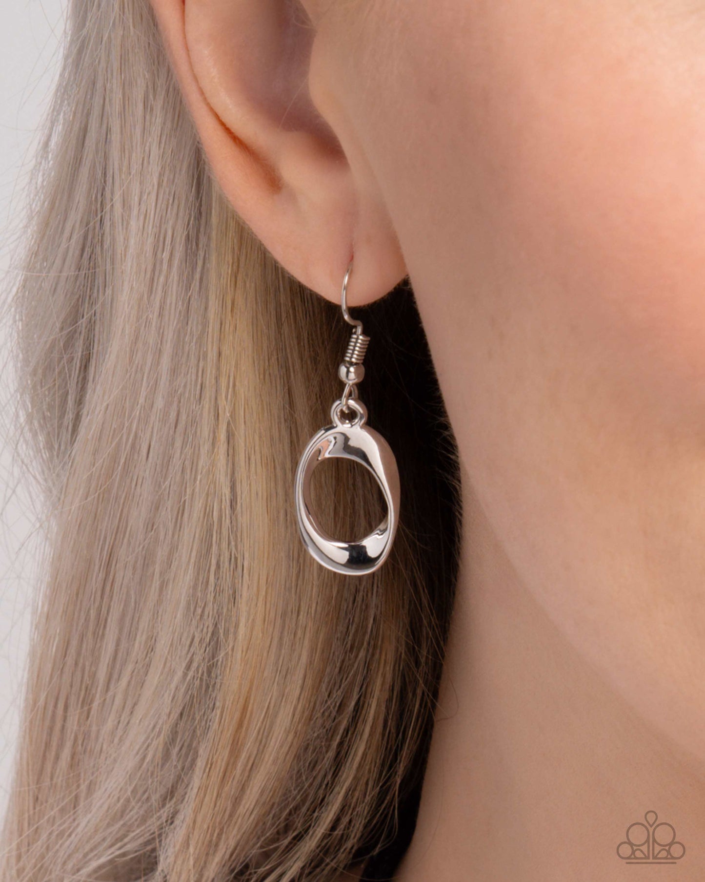 Apprehensive Accent - Silver Necklace