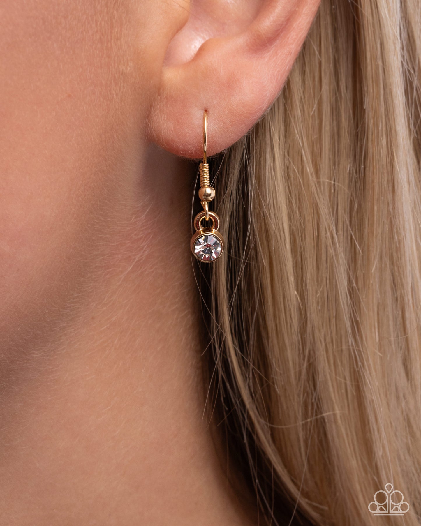 Gently Glistening - Gold Necklace