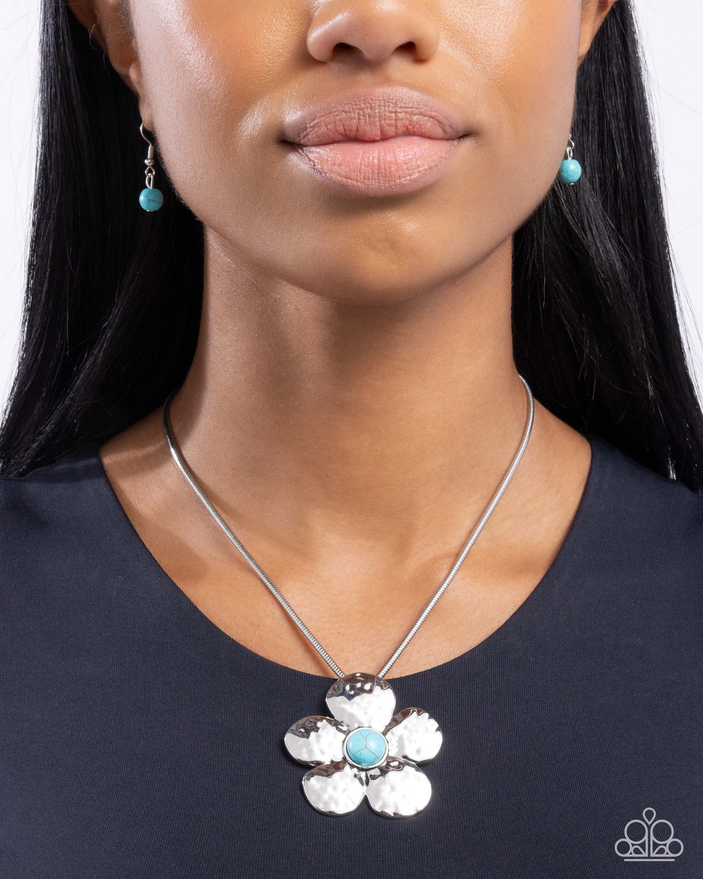 Tasteful Texture - Silver w/Blue Flower Necklace