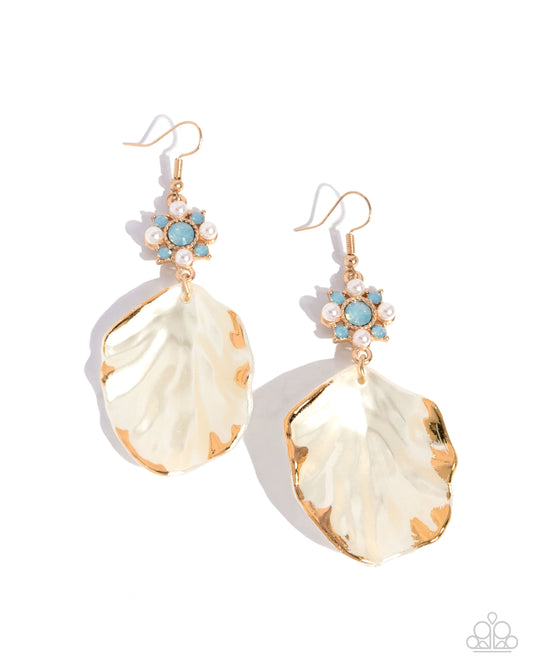 Coastal Candidate - Seashell Earrings