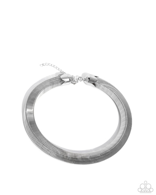 Sleek Suite - Silver Necklace