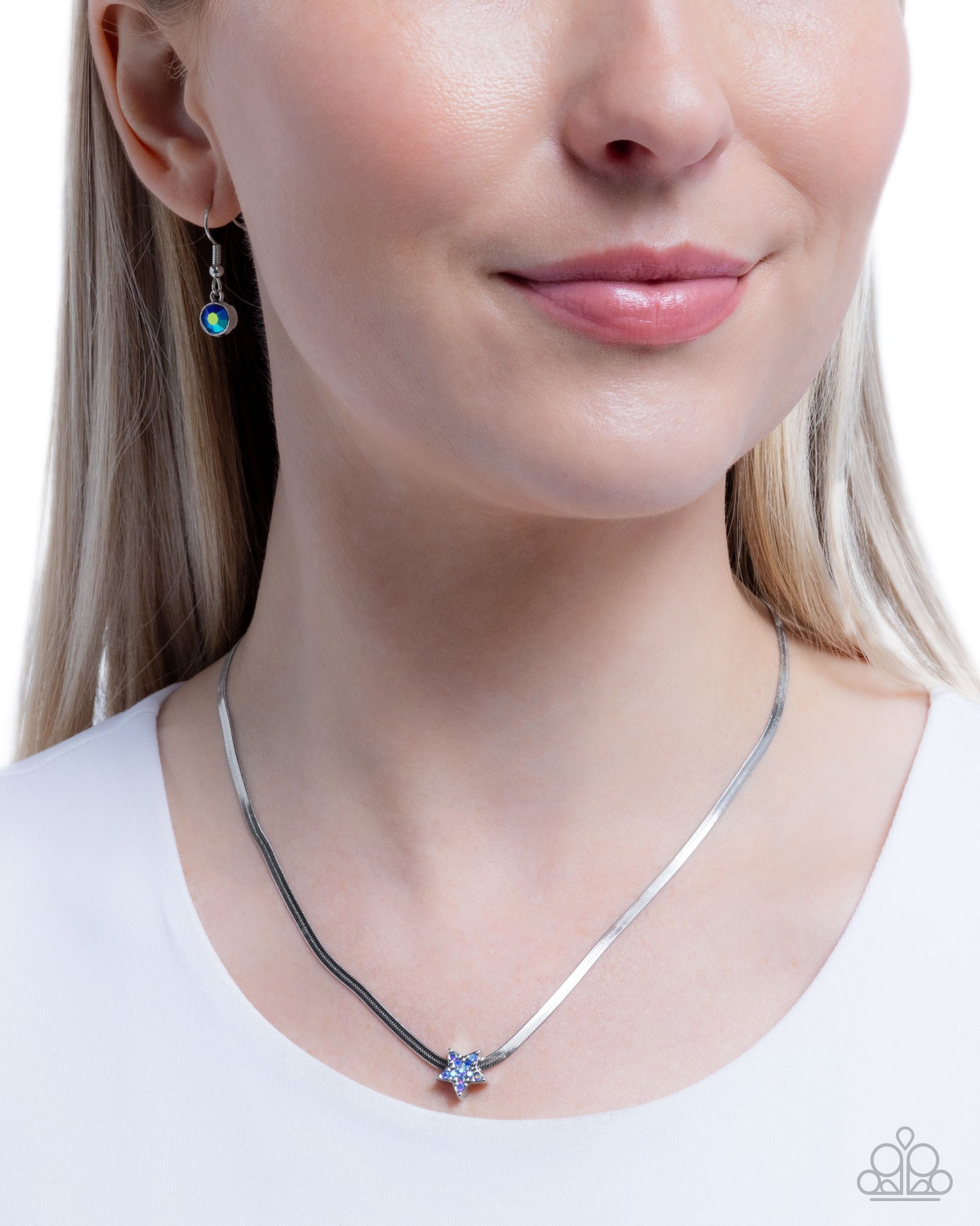 Straight Up Stellar - Silver w/Blue Star Necklace
