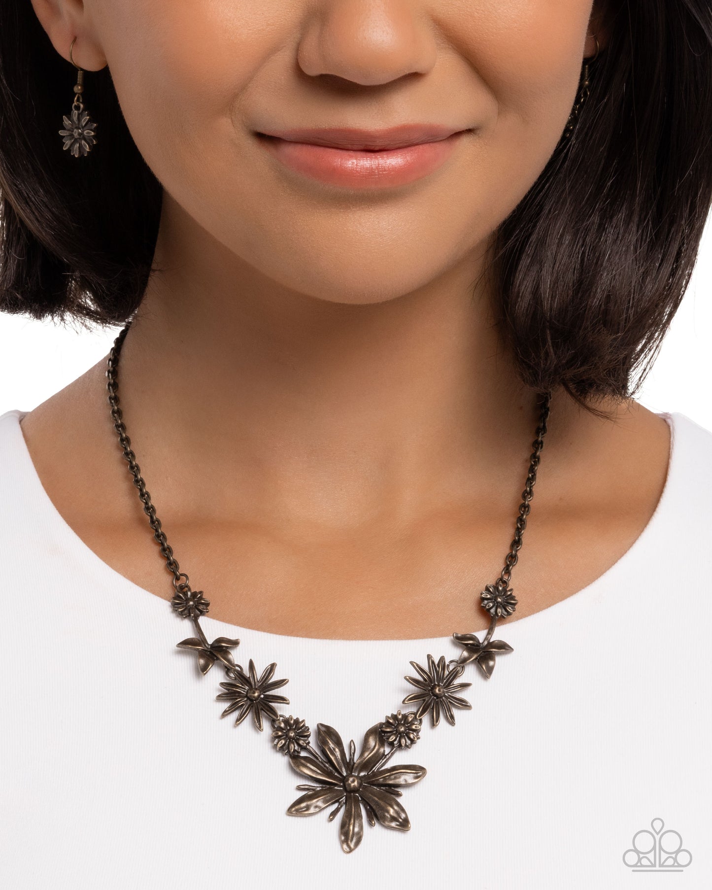 Whimsical Wiz - Brass Flower Necklace