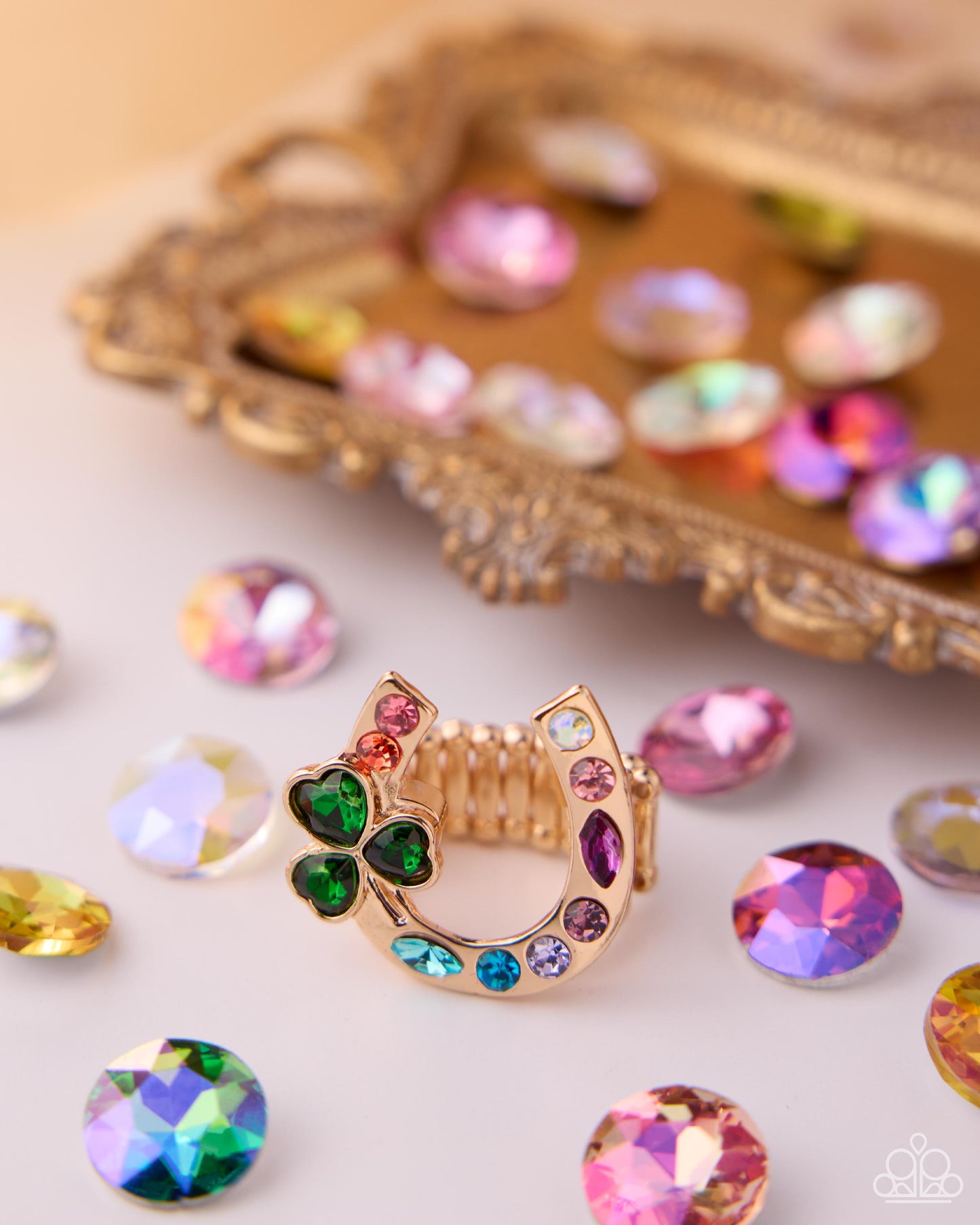 Lucid Luck Horseshoe / Clover - Gold w/Multi Ring
