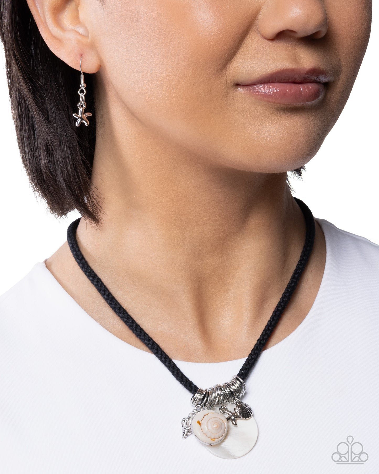 Coastal Combination - Black Necklace - Beachy