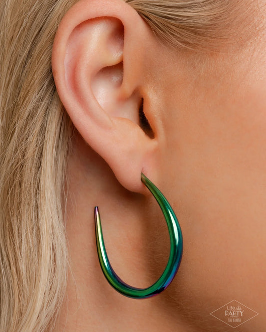 Curve your Appetite Earrings Multi