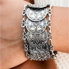 Treasure Temptress Silver Necklace FF Set