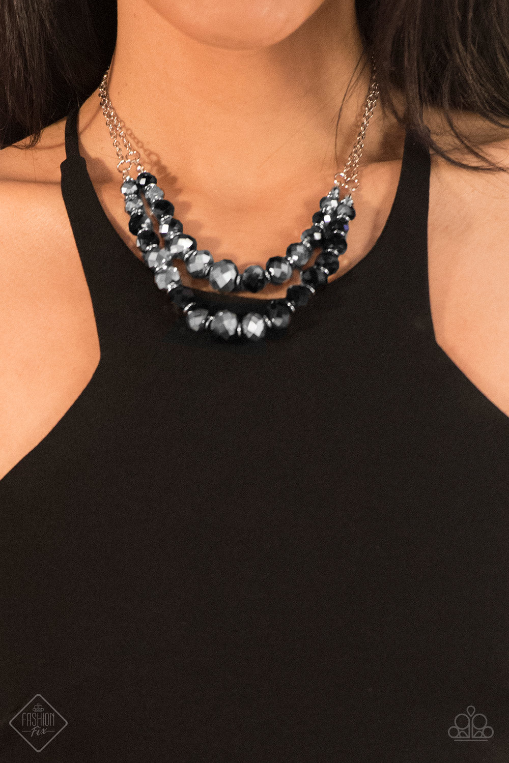 Necklace: "Strikingly Spellbinding", Bracelet: "Beautifully Bewitching, Earring: "Make NOIR Mistake, Ring: "Deal or NOIR Deal