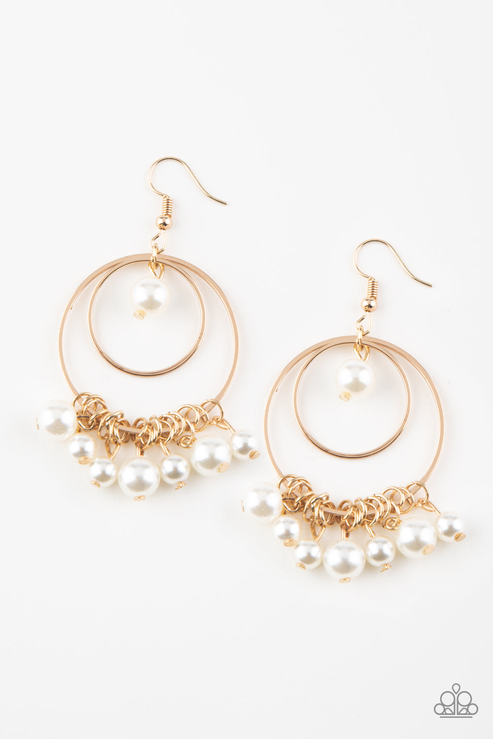 New York Attraction - Gold & Pearl Earrings