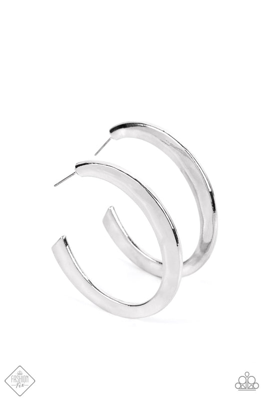 Learning Curve - Silver - Paparazzi Accessories