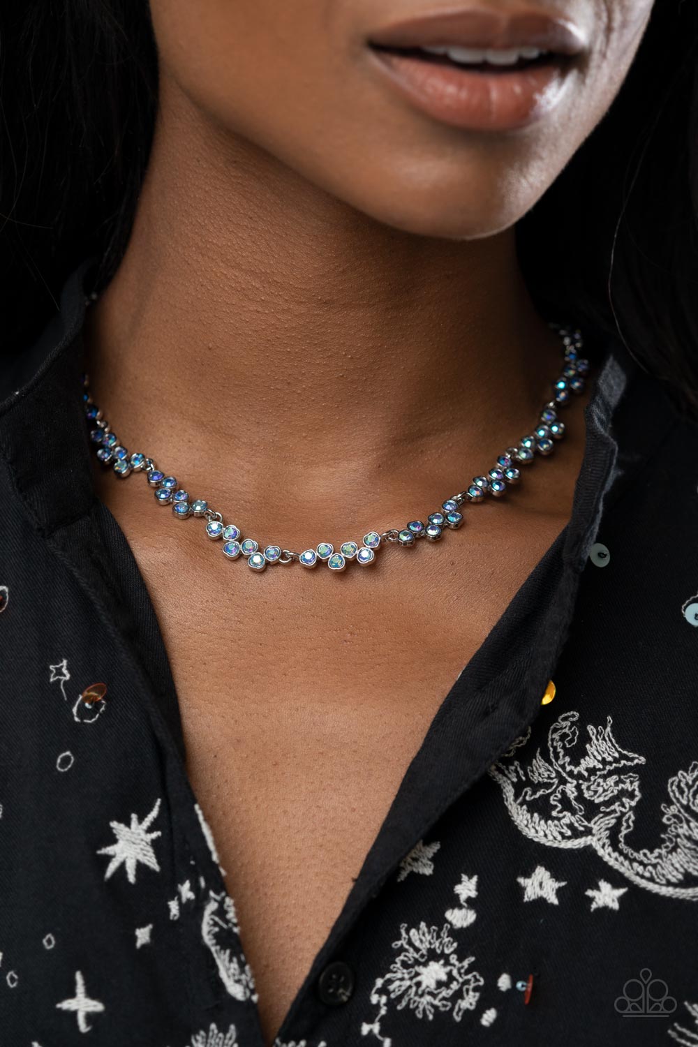 GLOWING Admiration - Silver w/Blue Necklace