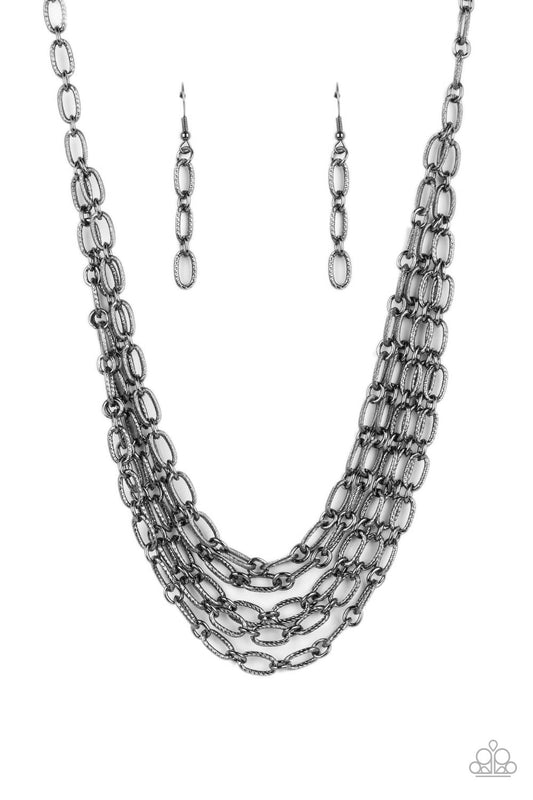 House of CHAIN Necklace - Black