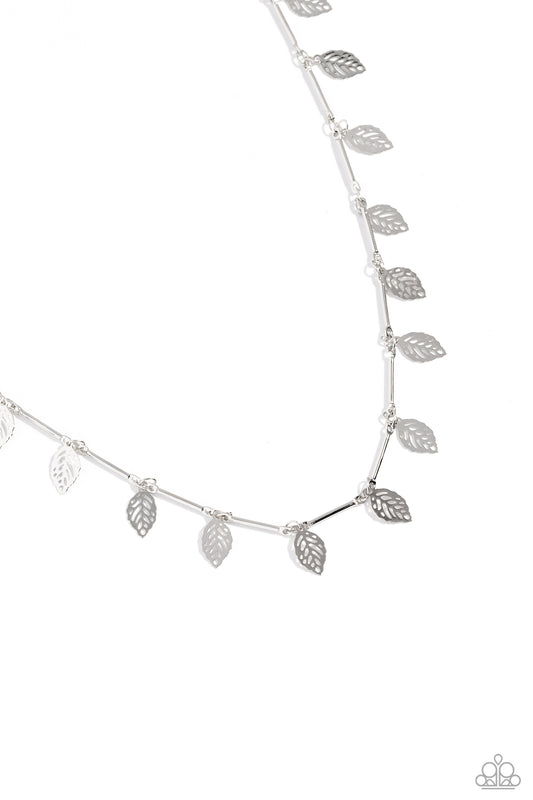 LEAF a Light On Necklace - Silver
