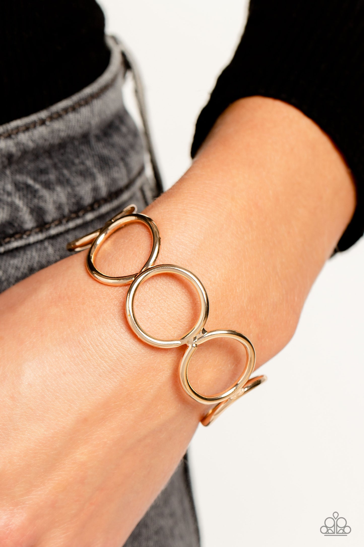 Socialite Sheen Bracelet - Gold